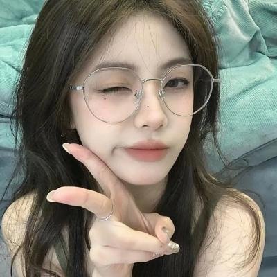 吞噬太阳的女子
